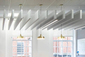 Solutions de plafonds acoustiques L’alliance du confort sonore