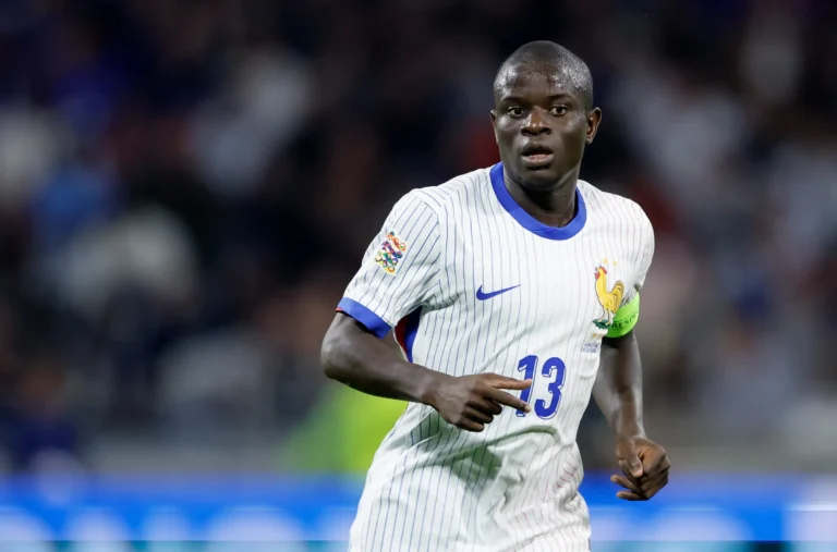 N’Golo Kanté Le Cœur Battant du Football Moderne